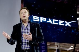 Miliarder i wizjoner Elon Musk obawia się destrukcyjnych możliwości SI (Kevork Djansezian / Getty Images)