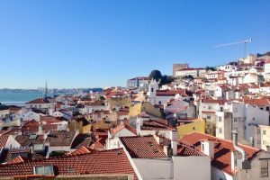 Panorama Lizbony, dzielnica Alfama, grudzień 2017 r. (archiwum autorki)