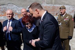 Prezydent złożył wieniec przy ścianie straceń w 70. rocznicę śmierci rtm. Witolda Pileckiego