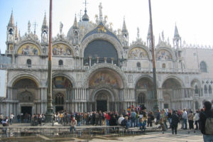Nowy system pomp uchroni przed podtopieniami bazylikę św. Marka w Wenecji