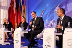 Wiceprezes ARP: Polska obecnie potrzebuje inwestycji dobrych jakościowo