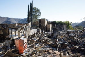 USA: Co najmniej 50 ofiar śmiertelnych pożarów w Kalifornii