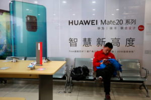 „WSJ” o sprawie Huawei w związku z aresztowaniami w Polsce