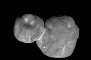 Naleśnik i orzech, czyli co sonda New Horizons znalazła w najdalszym zbadanym zakątku Kosmosu