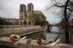 Konserwator zabytków: Odbudowa Notre Dame zajmie czas całemu pokoleniu (wywiad)