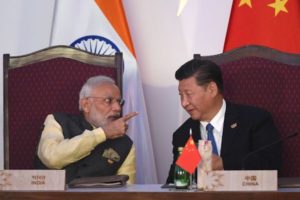 Około 200 amerykańskich firm rozważa przeniesienie produkcji z Chin do Indii