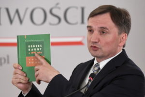 Zbigniew Ziobro: Podjąłem decyzję, żeby wycofać zmianę w Kodeksie karnym dotyczącą art. 212