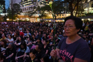 Władze Hongkongu ogłosiły zawieszenie zmian prawa ekstradycyjnego. Marsz protestacyjny przejdzie w niedzielę zgodnie z planem