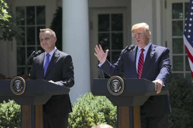Prezydent RP Andrzej Duda i prezydent USA Donald Trump podczas konferencji prasowej w Białym Domu, w Ogrodzie Różanym, Waszyngton, 12.06.2019 r. (Charlotte Cuthbertson / The Epoch Times)