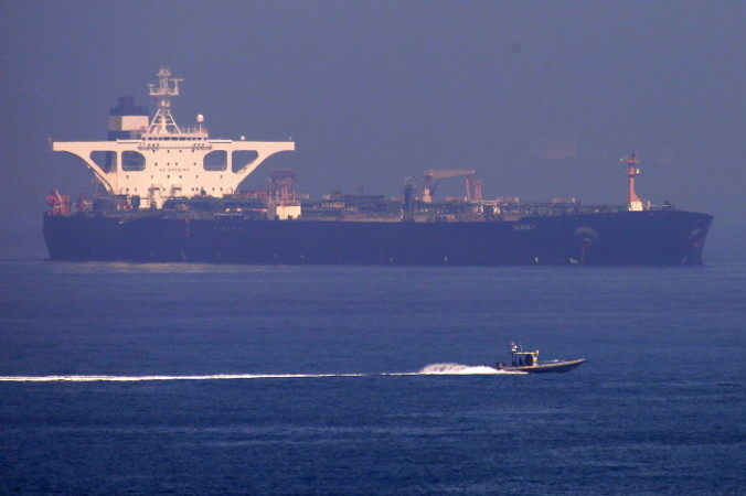 Irański supertankowiec Grace I w Cieśninie Gibraltarskiej na południu Hiszpanii, 15.08.2019 r. (A.CARRASCO RAGEL/PAP/EPA)