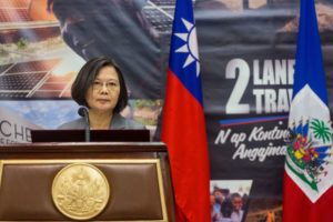 Tajwan potępia „jednopartyjną dyktaturę” w 70-lecie ChRL