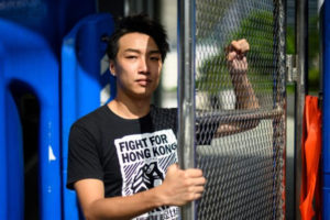 Brutalny atak na działacza demokratycznego w Hongkongu