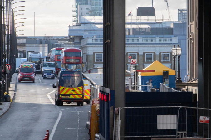 Widok ogólny miejsca ataku terrorystycznego na London Bridge w Londynie, Wielka Brytania, 1.12.2019 r.<br/>(FACUNDO ARRIZABALAGA/PAP/EPA)