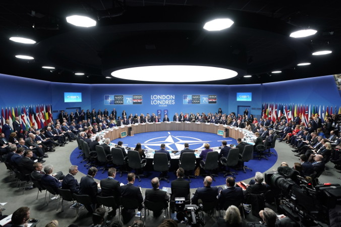 Walne zgromadzenie przywódców państw członkowskich NATO podczas szczytu NATO w Londynie, 4.12.2019 r. (WILL OLIVER/PAP/EPA)