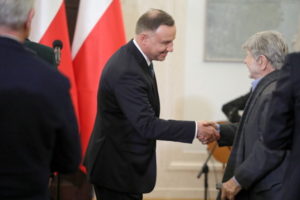 Prezydent: To właśnie w Polsce jest miejsce, gdzie rozsypane są prochy ofiar