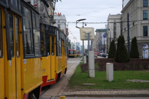 Warszawskie autobusy, tramwaje i pociągi będą dokładniej odkażane