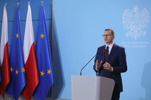 Premier: Polski rząd wzywa Rosję do natychmiastowego wycofania się z planów interwencji zbrojnej na Białorusi