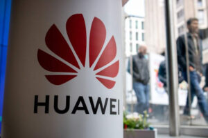 Według raportu chiński koncern Huawei miał dostęp do danych milionów klientów niderlandzkiego operatora