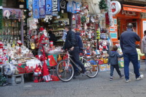 We Włoszech w tym roku więcej choinek w domach i większa troska o świąteczny wystrój