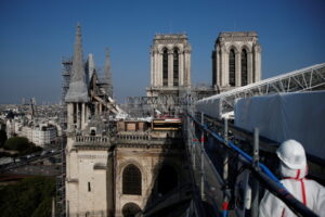 Dwa lata temu wybuchł pożar w katedrze Notre Dame w Paryżu