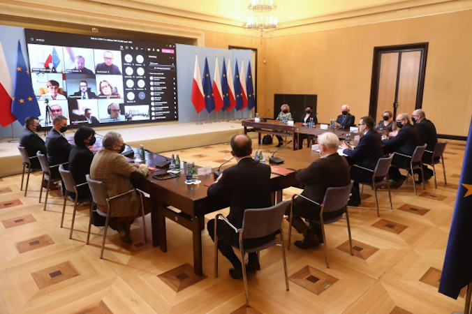 Posiedzenie Rady ds. COVID-19 w Kancelarii Prezesa Rady Ministrów w Warszawie, 9.02.2022 r. (Tomasz Gzell / PAP)