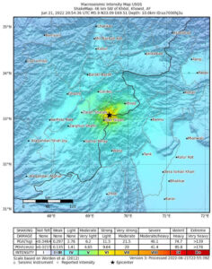 Mapa wstrząsów udostępniona przez Służbę Geologiczną Stanów Zjednoczonych, USGS, pokazuje lokalizację trzęsienia ziemi, które wystąpiło ok. 46 km na południowy zachód od miasta Chost, w prowincji Paktika, Afganistan, 22.06.2022 r. (USGS HANDOUT/PAP/EPA)