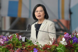 Tajwan oferuje Chinom pomoc w zwalczaniu COVID-u w sytuacji napięć w Cieśninie