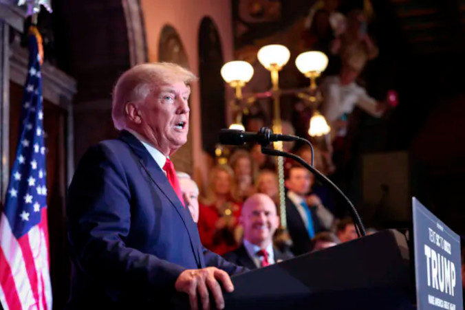 Były prezydent USA Donald Trump wygłasza przemówienie w South Carolina State House, Columbia w stanie Karolina Południowa, 28.01.2023 r. (Win McNamee / Getty Images)