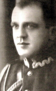 Gwido Langer, 1894-1948 – podpułkownik Wojska Polskiego, kierował Biurem Szyfrów Sztabu Generalnego Wojska Polskiego, które od grudnia 1932 r. deszyfrowało niemieckie szyfry wojskowe maszyny Enigma (autor nieznany – <a href="https://pl.wikipedia.org/wiki/Centralne_Archiwum_Wojskowe">Centralne Archiwum Wojskowe</a> / <a href="https://commons.wikimedia.org/w/index.php?curid=54451451">domena publiczna</a>)