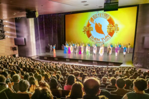 Białystok będzie gościł Shen Yun w sezonie 2025