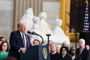 Prezydent USA Donald Trump przemawia podczas uroczystości inauguracyjnych w Rotundzie Kapitolu, 20.01.2025 r. (Kevin Dietsch / Getty Images)