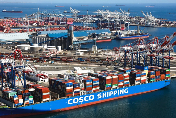 Chiński gigant żeglugowy COSCO zbiera dane wywiadowcze dla władz – informuje Reuters