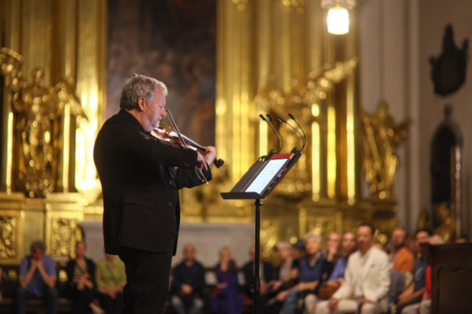 Fabio Biondi: Z zespołem Europa Galante chcemy pokazać muzykę barokową jako wciąż żywą (wywiad)