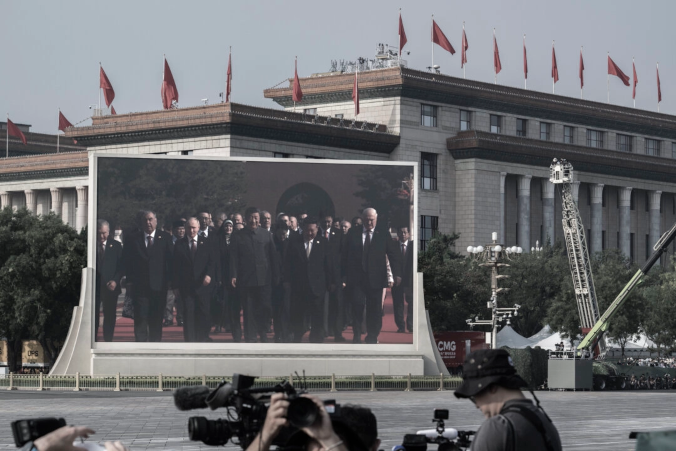 Dyplomacja przeszczepowa? Mikrofony zdradzają marzenia Xi i Putina o życiu bez końca