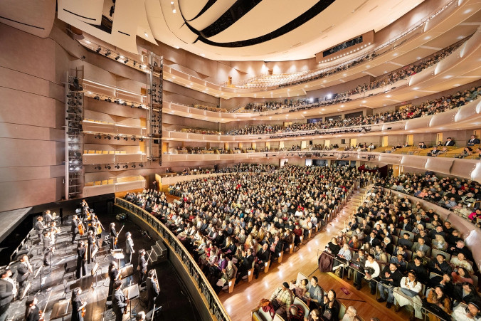 Powrót Shen Yun do Toronto triumfem nad taktyką zastraszania stosowaną przez KPCh