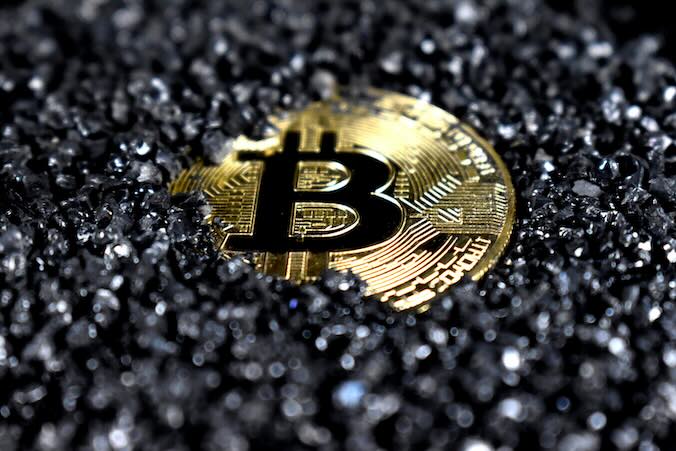 Wzlot i upadek bitcoina