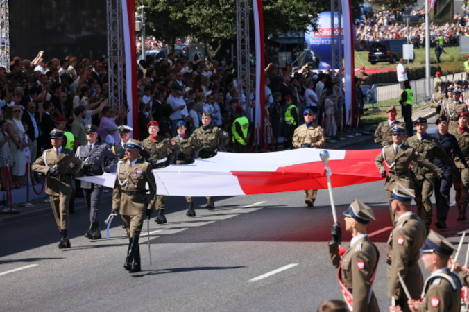 Święto Wojska Polskiego: Blisko 2 tysiące żołnierzy na defiladzie w Warszawie, Parada Morska w Gdyni